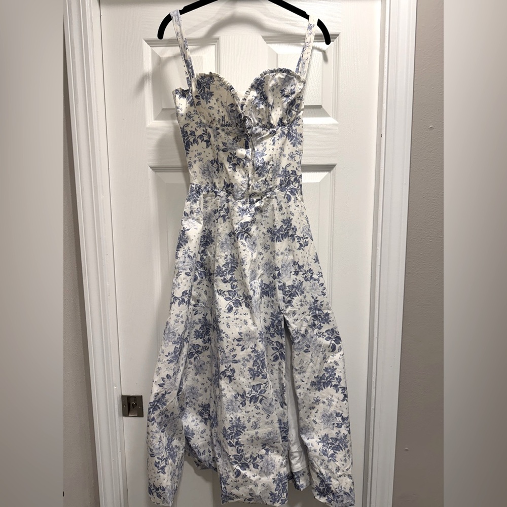 House of CB Carmen dress - Blue print